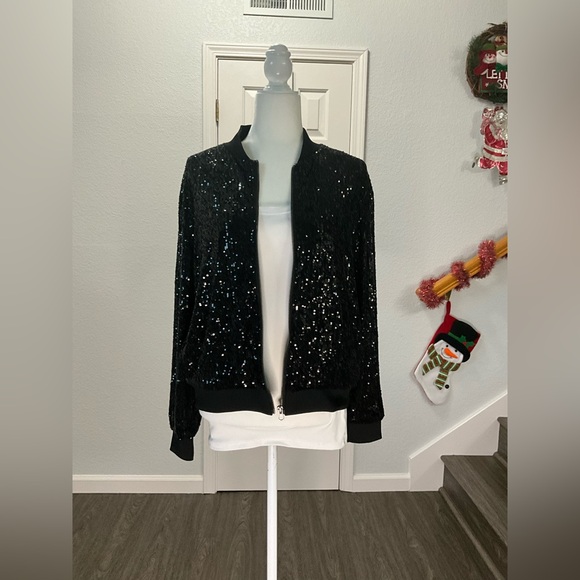 Cable & Gauge Shimmery Lightweight Bomber Jacket - Picture 2 of 14